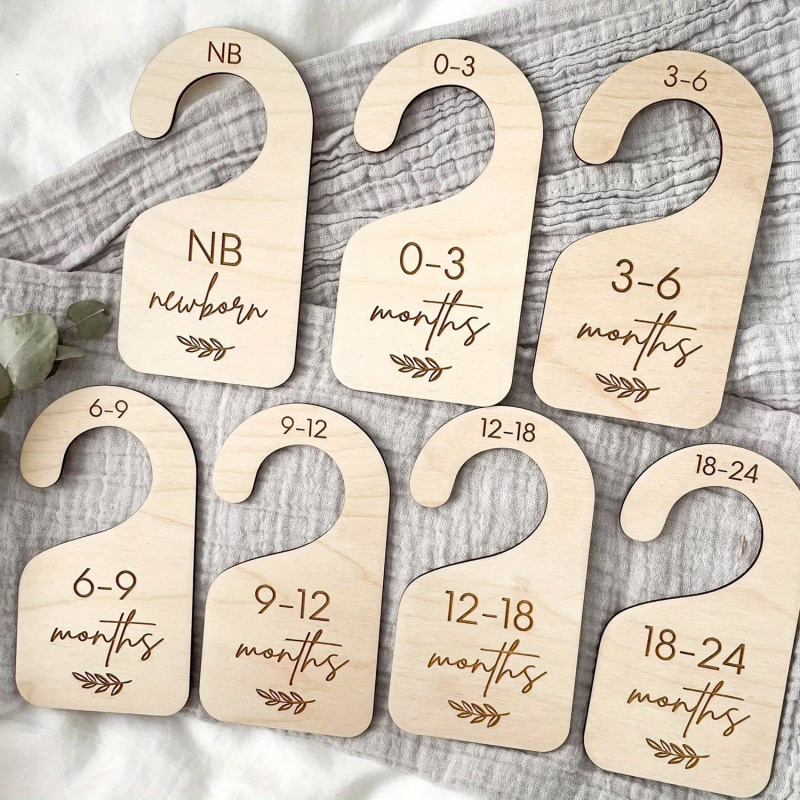 7個入りベビー服収納仕切り |   幼児用衣類ハンガー |  - Baby Clothing Hanger Dividers のレビューと価格