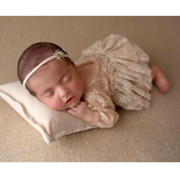 新生児の写真撮影の小道具女の赤ちゃんのレースの衣装ボディスー - Baby Clothing Next のレビューと価格